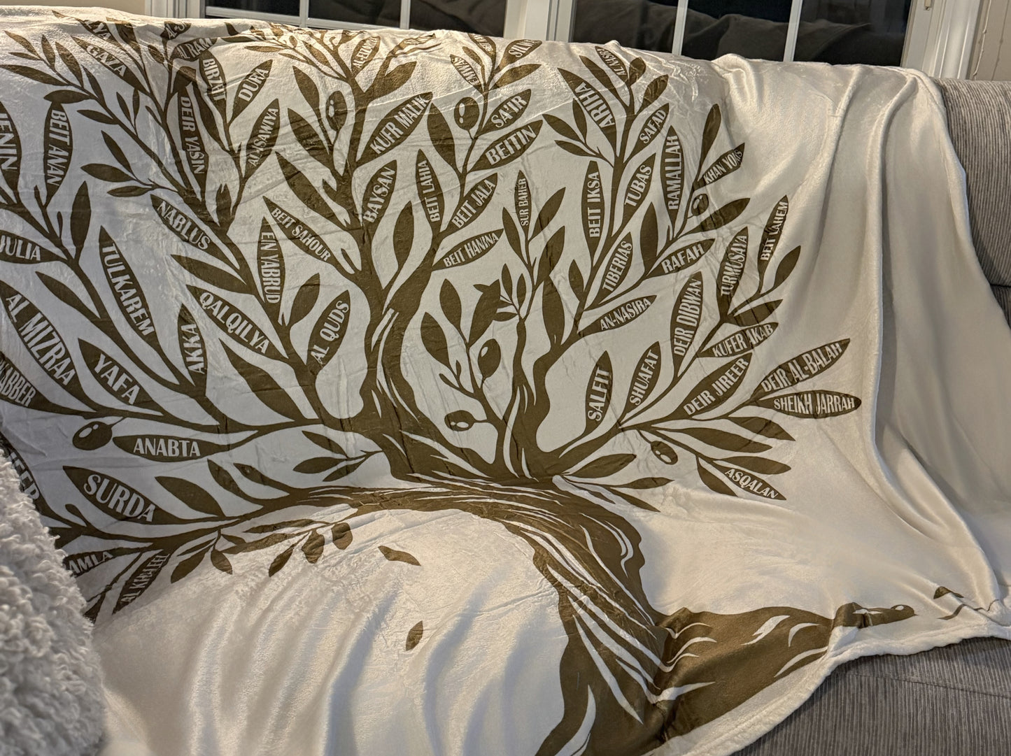 Balad Falestine Blanket – Off White